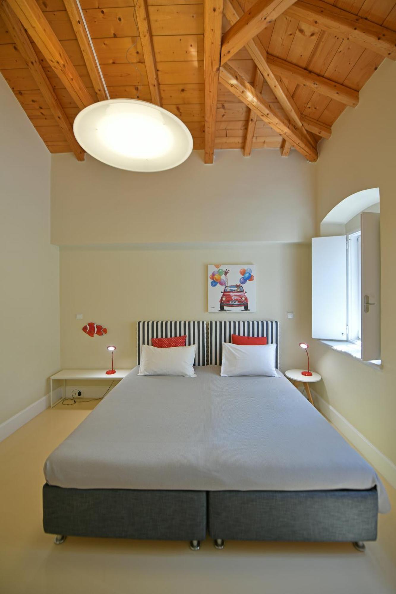 Hydra Kamini Beach Thea Екстер'єр фото