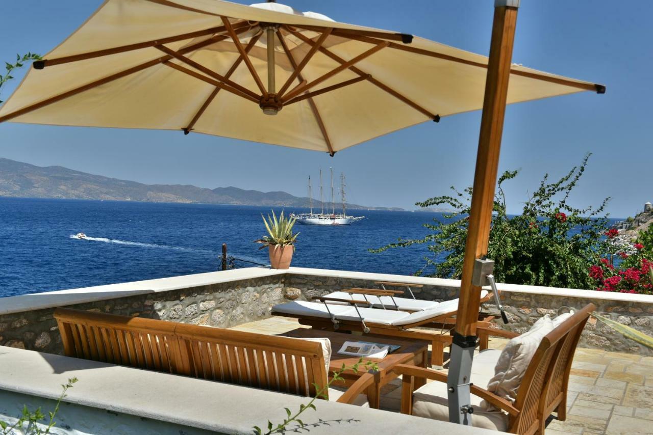 Hydra Kamini Beach Thea Екстер'єр фото